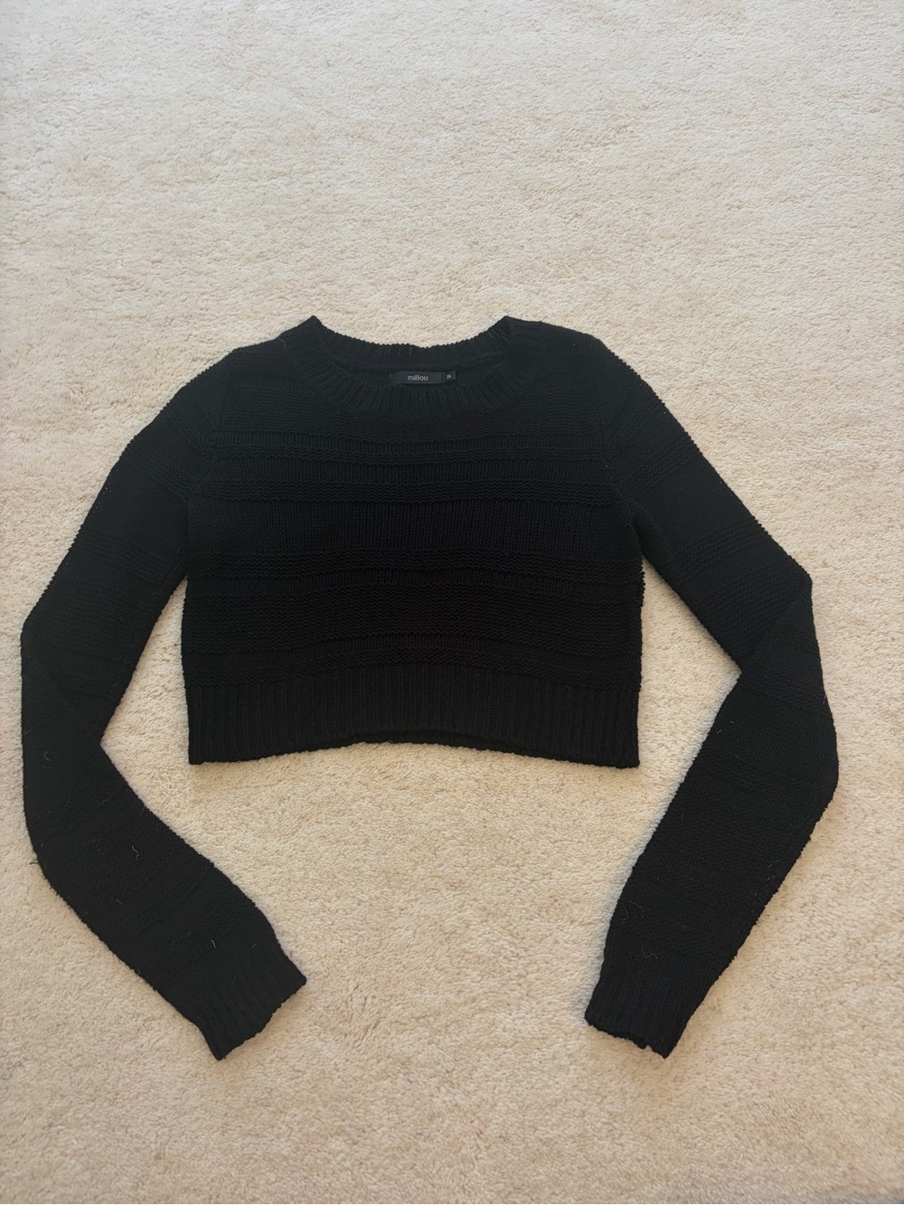 Millau Black Crew Neck Cropped Sweater